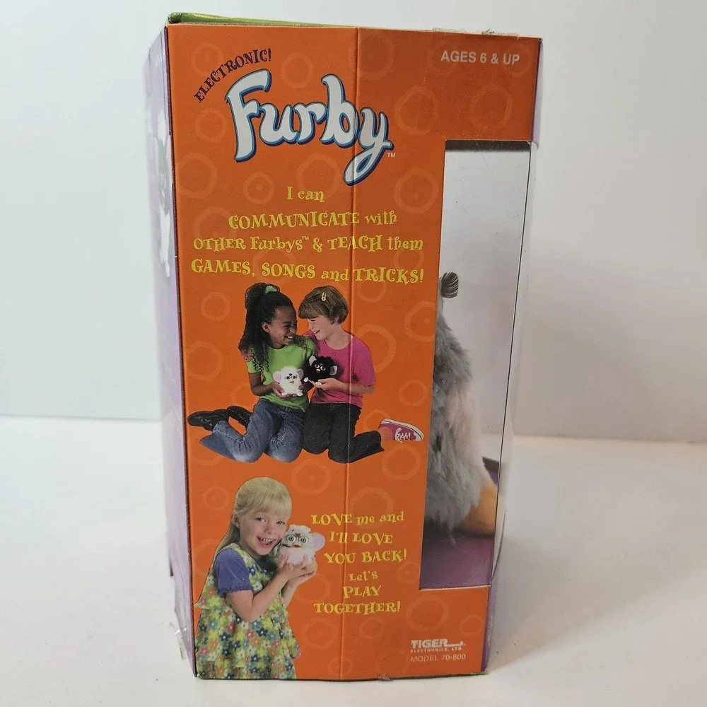 1998 VINTAGE FURBY Snow Leopard Grey-Pink with BLUE Eyes NEW and SEALED Tiger Co